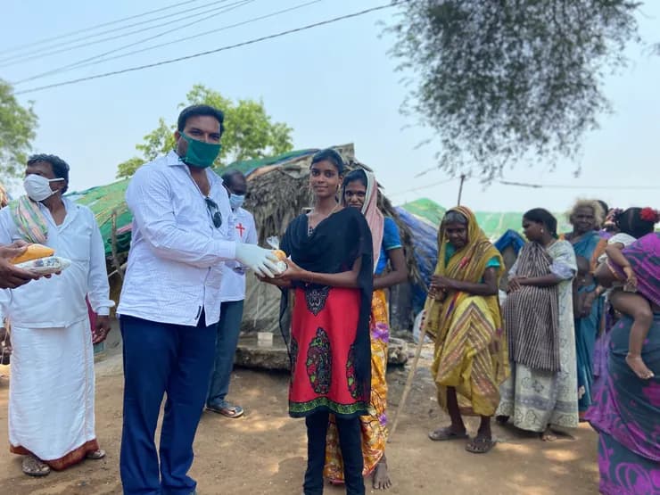 COVID feeding — end of the day outreach